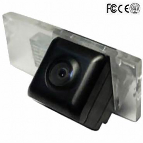 Видеокамера Incar VDC-102 Ceed универсал 15+